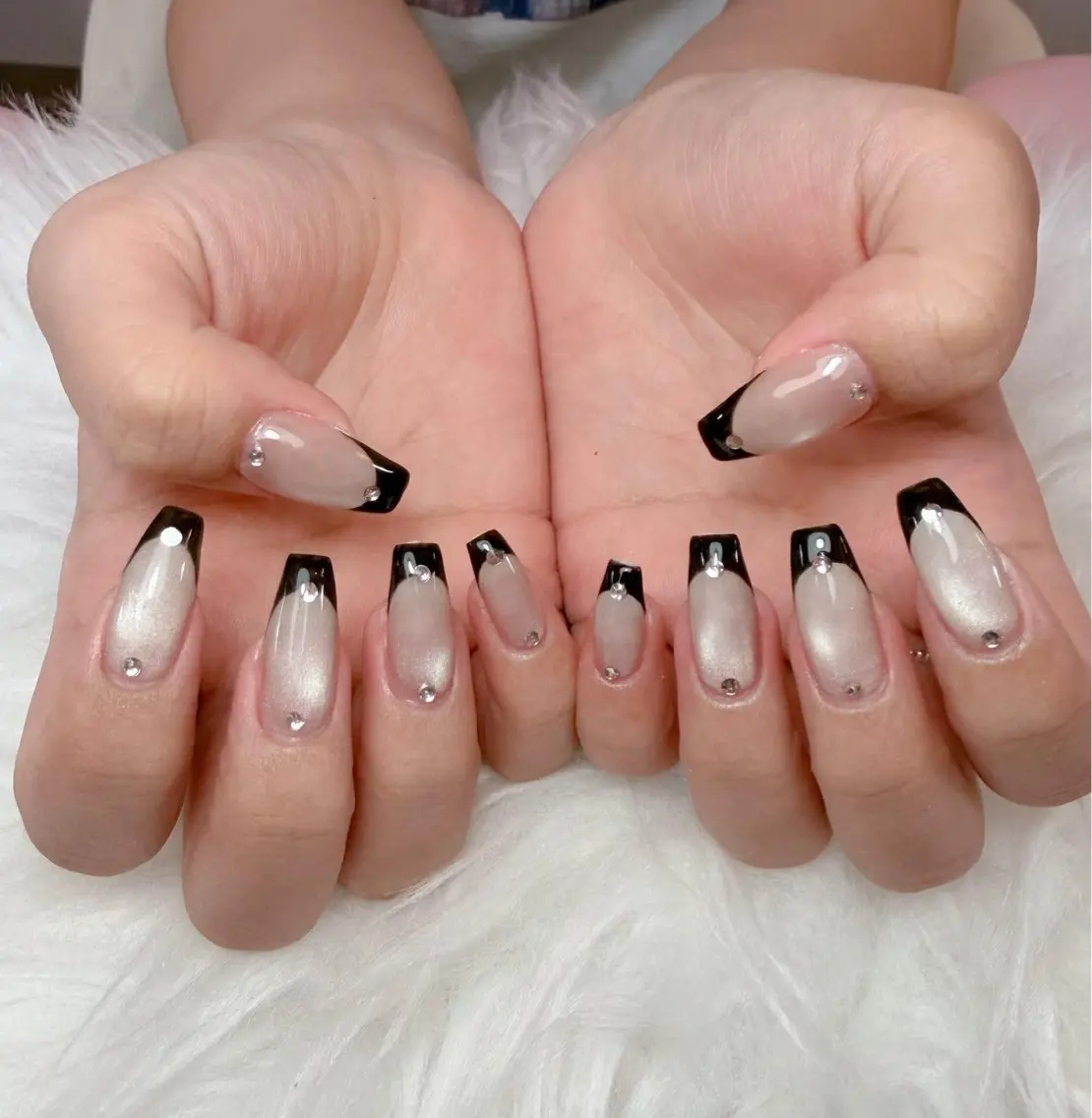 ネイル 桜ネイル 長さ出し フレンチネイル 韓国ネイル マグネットネイル ハンドネイル Kiwami nailsalonのネイルデザイン