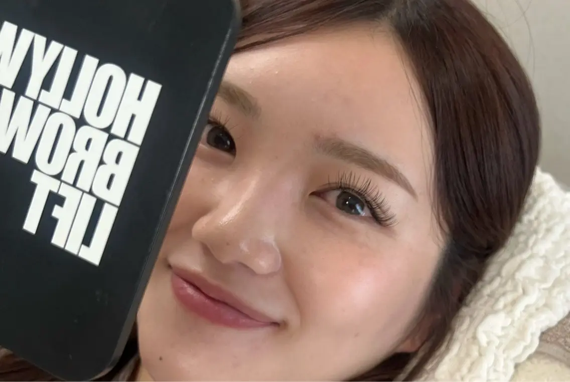 LEDまつ毛エクステ上150本下50本の写真
