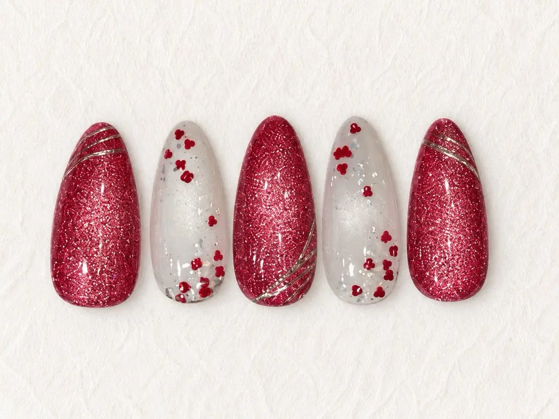 ネイル Nail JuAR ⭐︎SAKINEのネイルデザイン