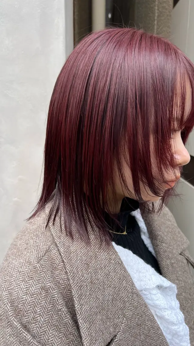 ミディアム カラー ブラウンカラー レッドカラー レッドブラウン anon Loemのヘアスタイル