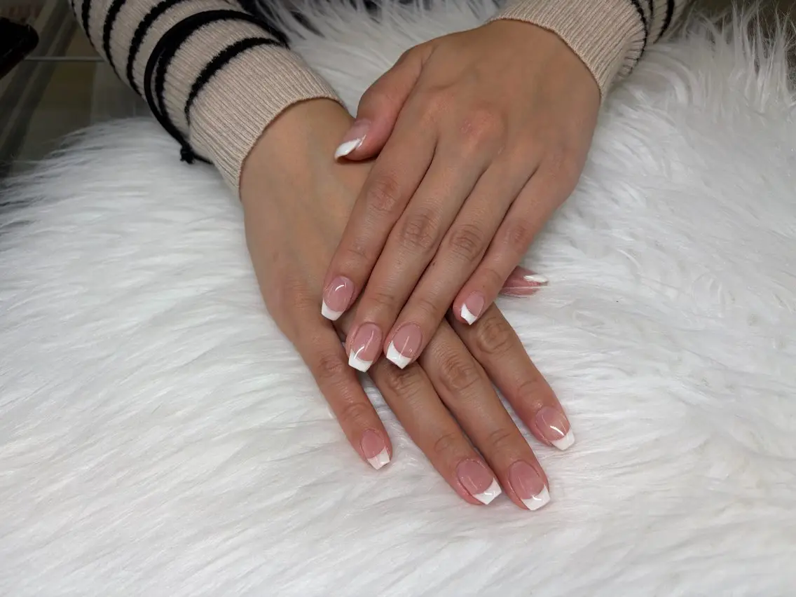 【hand】フレンチネイル✨《オフケア込》 ¥7000→¥3000の写真