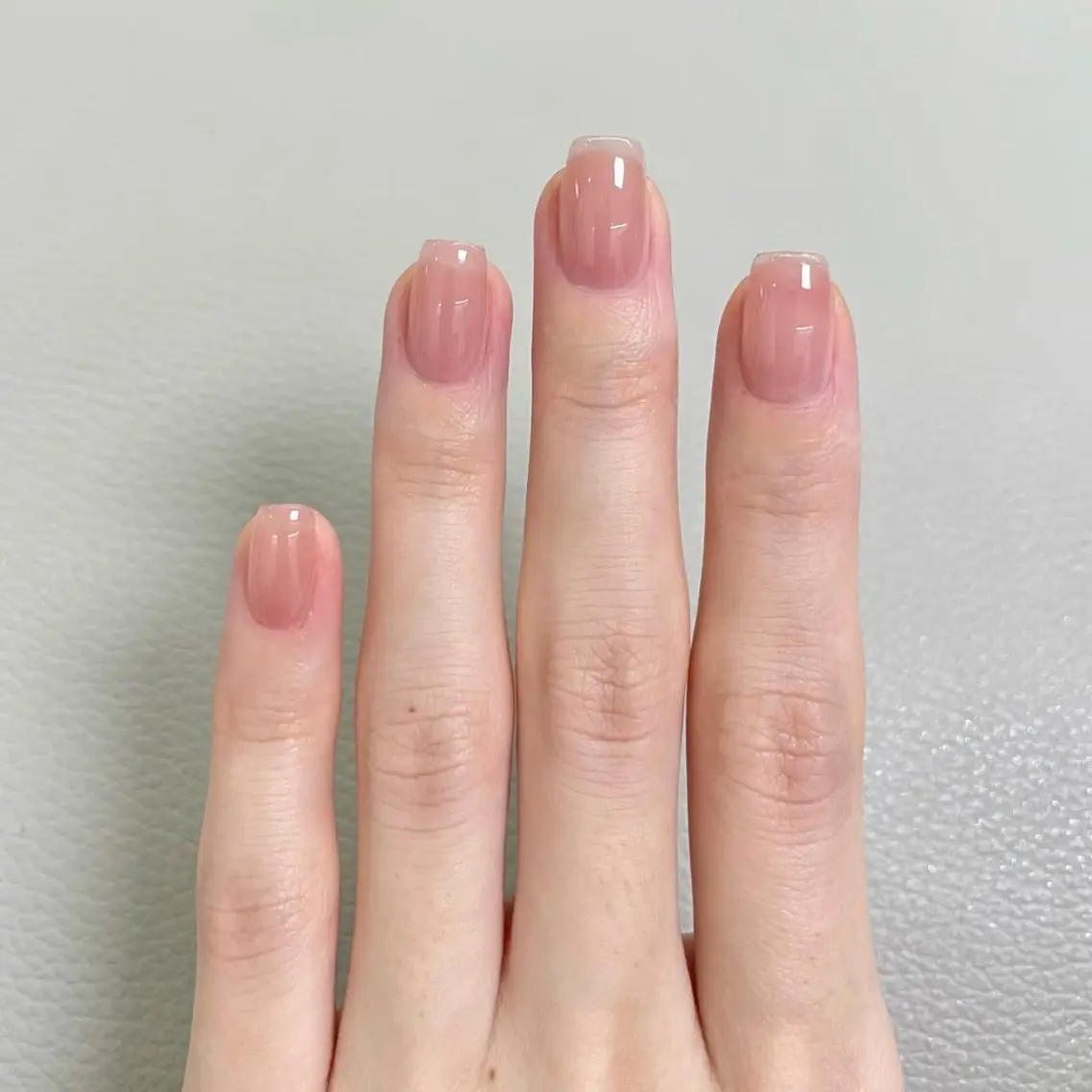 ネイル ハンドネイル Dione Nail ハチワレのネイルデザイン