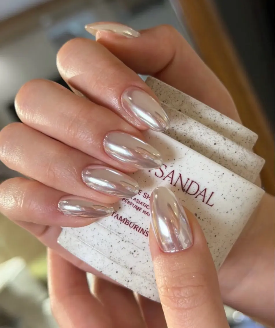 ネイル ハンドネイル NiJi Nailsのネイルデザイン