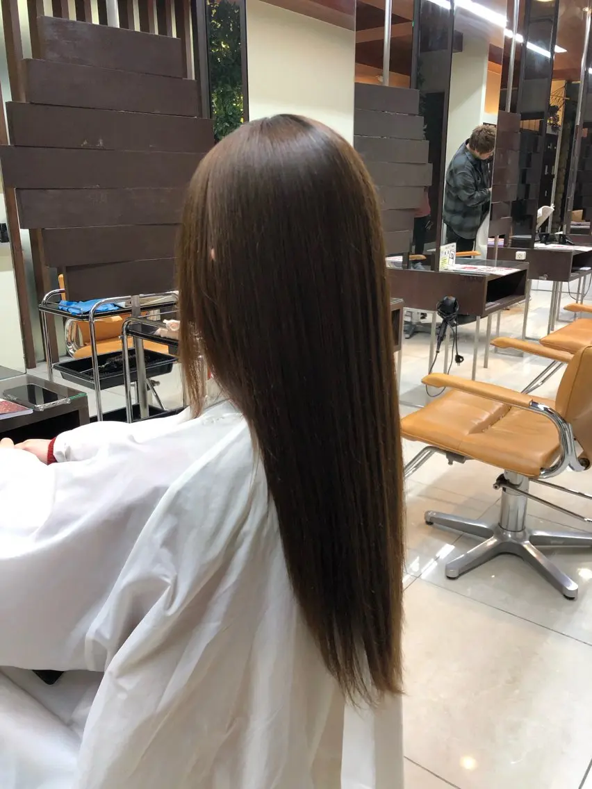 ロング カット 縮毛矯正 森田 一輝のヘアスタイル