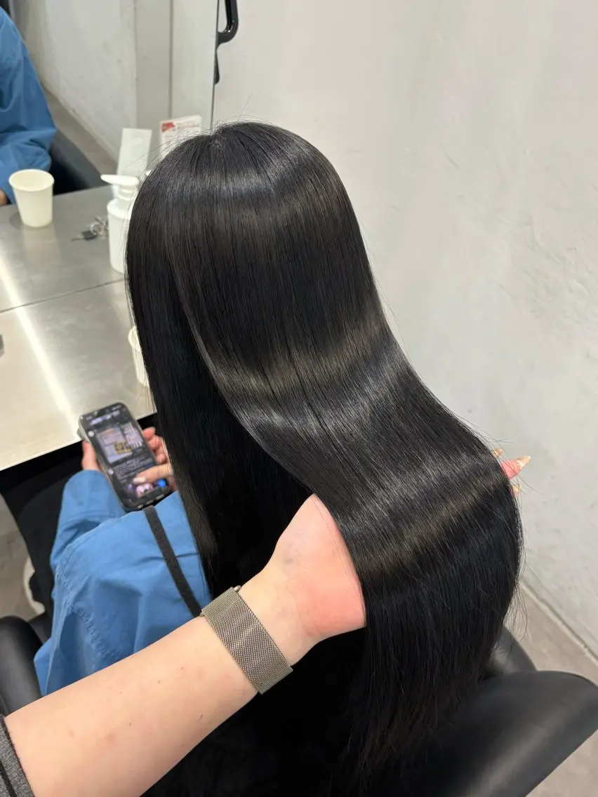 ロング ヘアカラー 縮毛矯正 Core髪質改善× カラーリストHaruのヘアスタイル