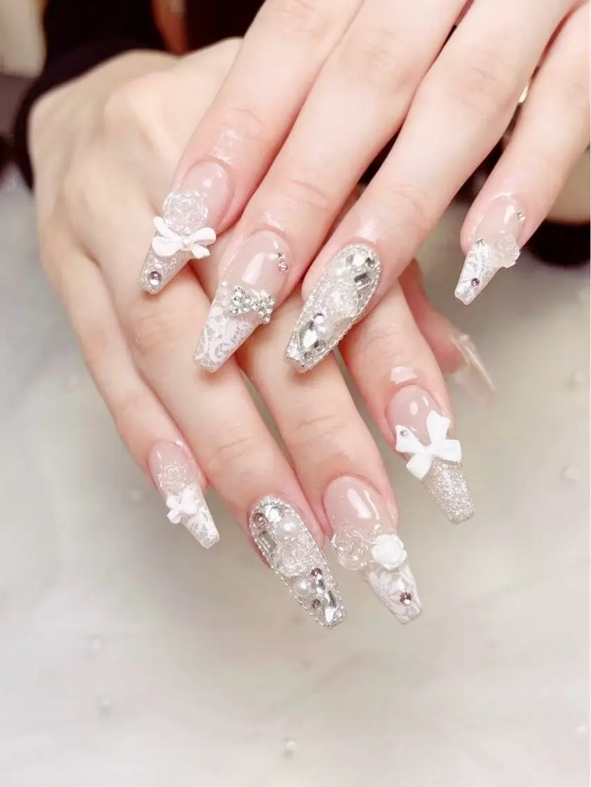 ネイル ネイルサロン lotusのネイルデザイン