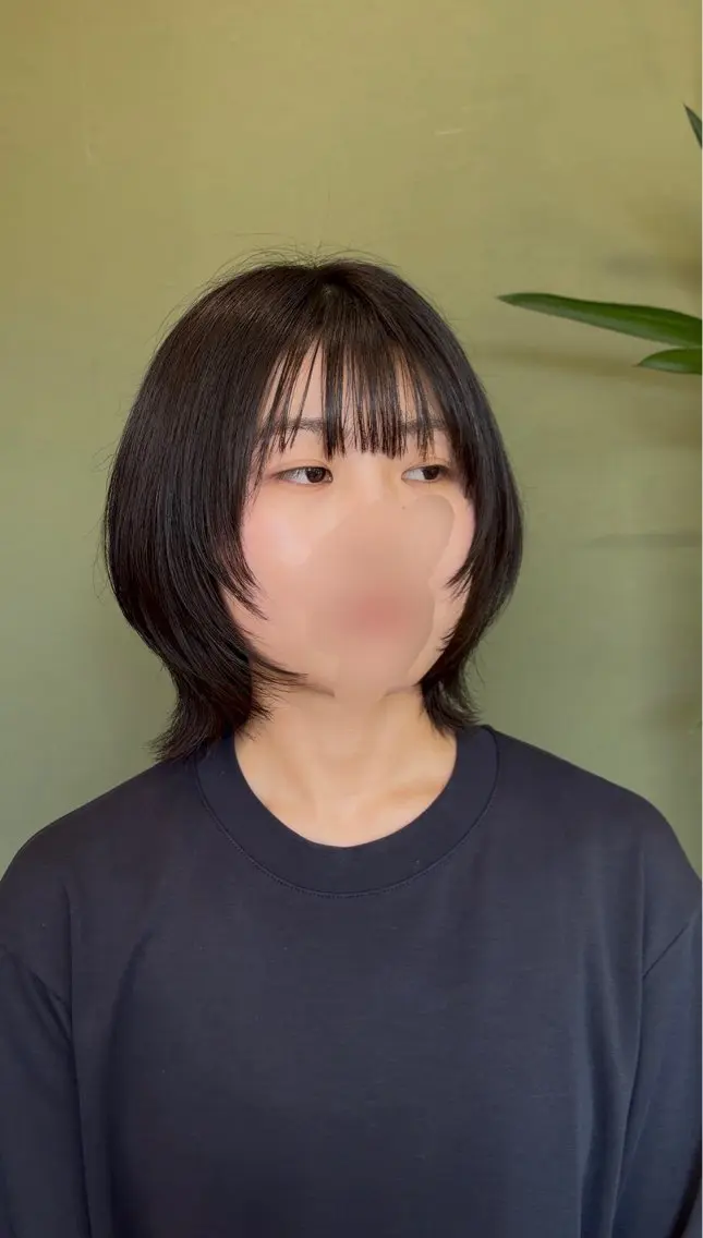 ミディアム ボブ ウルフカット 内山 優のヘアスタイル