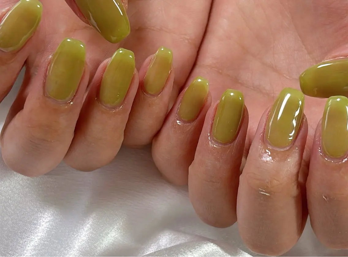 ネイル オーロラネイル フットネイル フレンチネイル ジェルネイル マグネットネイル ハンドネイル kiki nail &brow二子玉川の眉毛・アイブロウイメージ