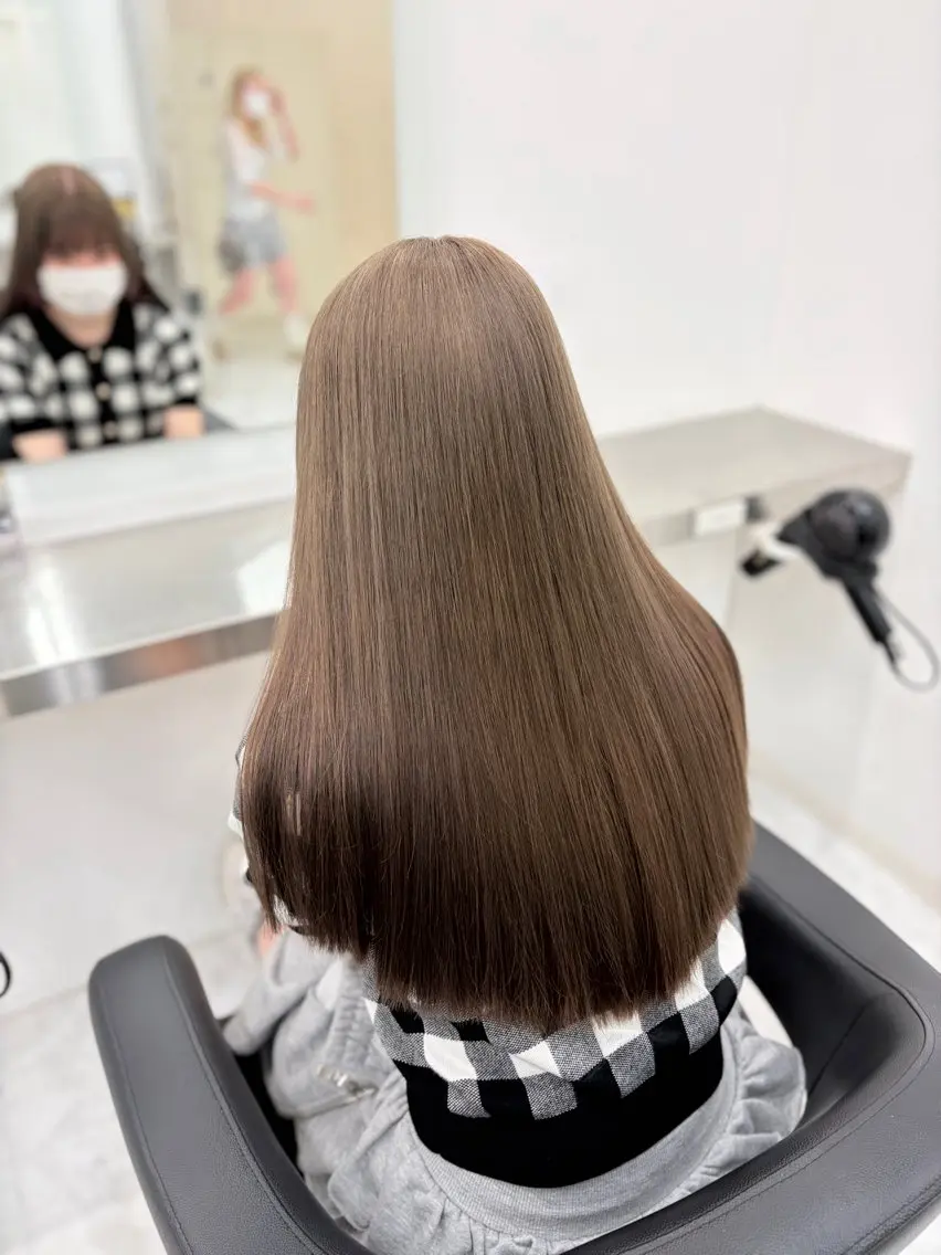 カラー カット ヘアカラー トリートメント ヘアセット 透明感うる艶カラー 🤍MANAMIのヘアスタイル