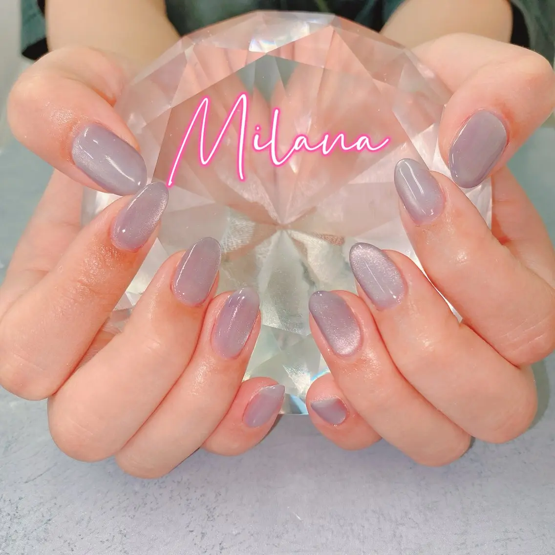 ネイル マグネットネイル ワンカラーネイル シンプルネイル ハンドネイル Milana （研修生メニュー）のネイルデザイン
