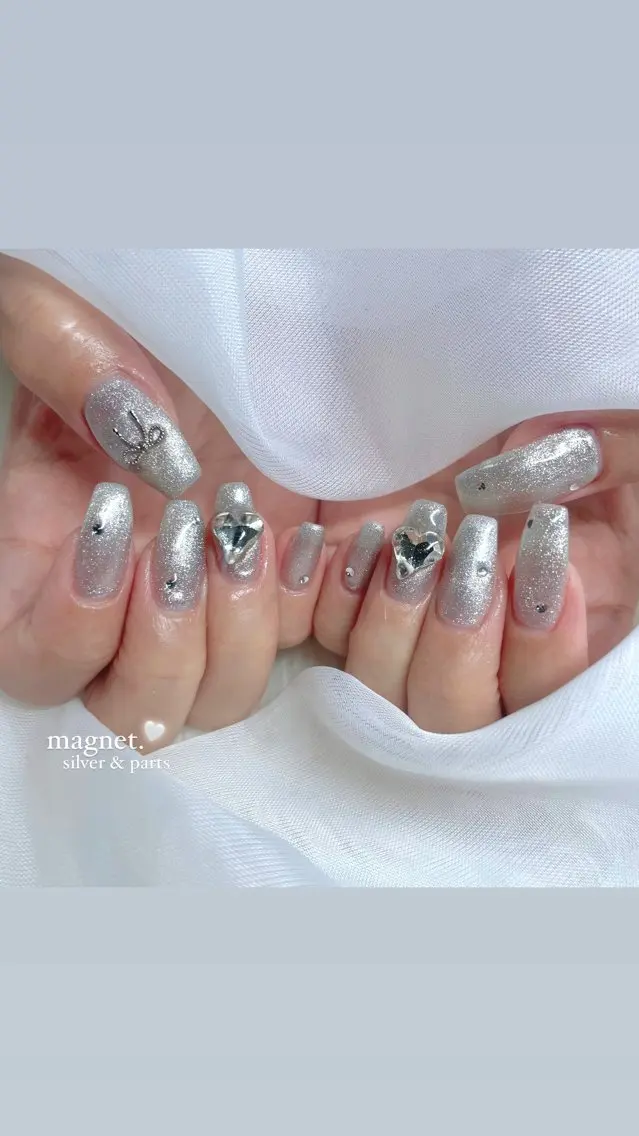 ネイル ハンドネイル Sii nail 🤍SAKIのネイルデザイン
