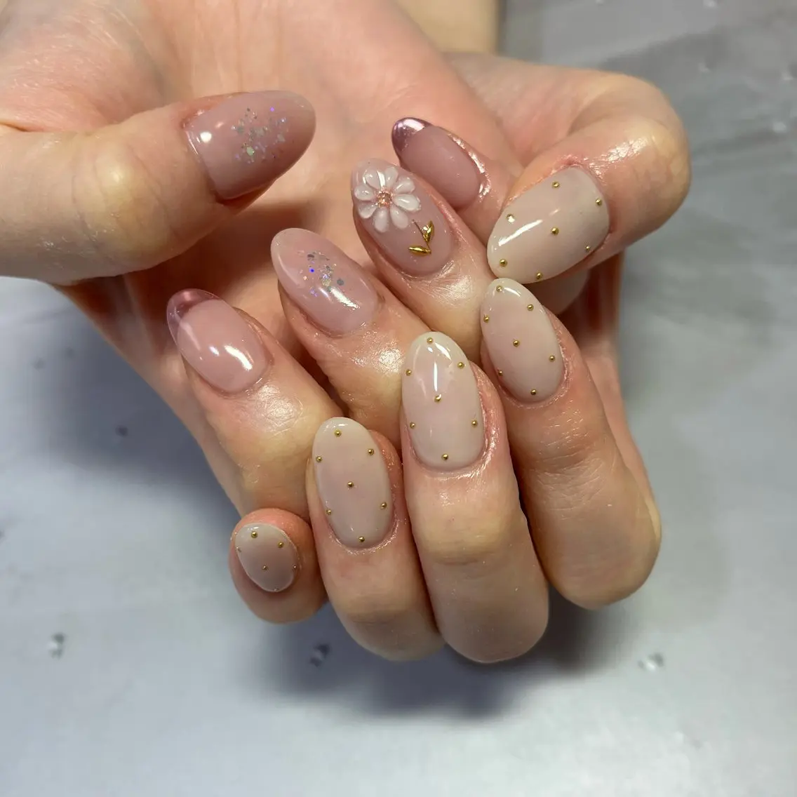 ネイル 野々山 亜美のネイルデザイン