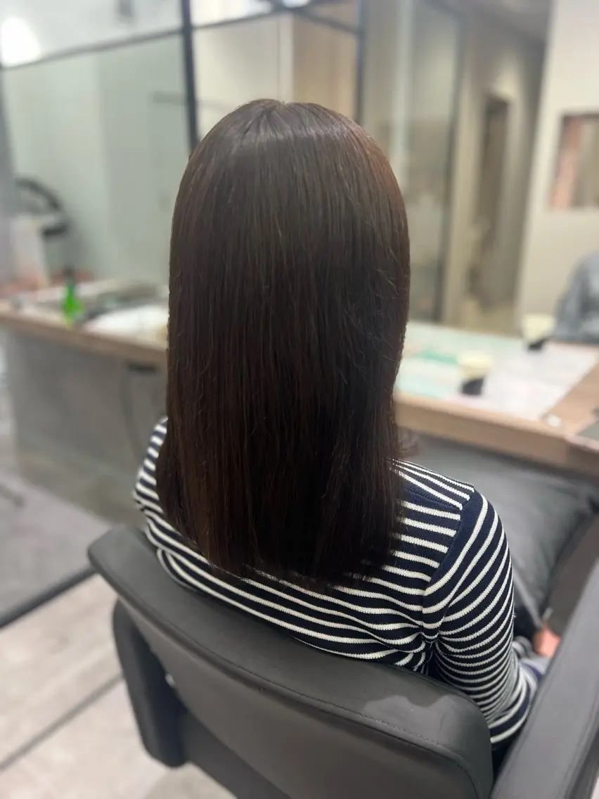 セミロング カラー はる 「モデル募集中」のヘアスタイル