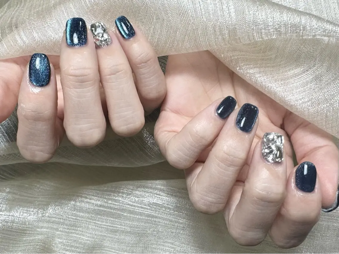 ネイル マグネットネイル ハンドネイル ハンドケア ⭐️Syu Rei⭐️のネイルデザイン