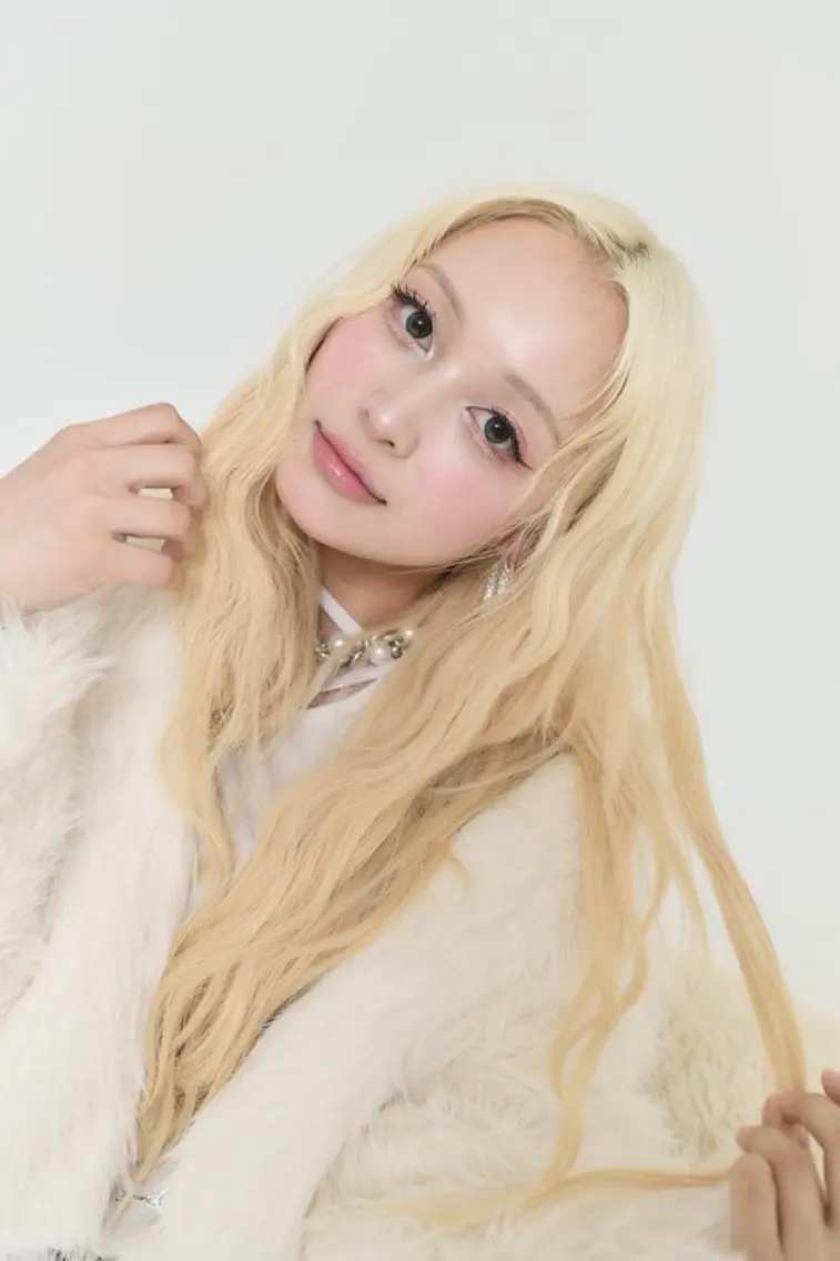 ロング ヘアカラー トリートメント ナナ♡レイヤーカット ♡似合わせカラーのヘアスタイル