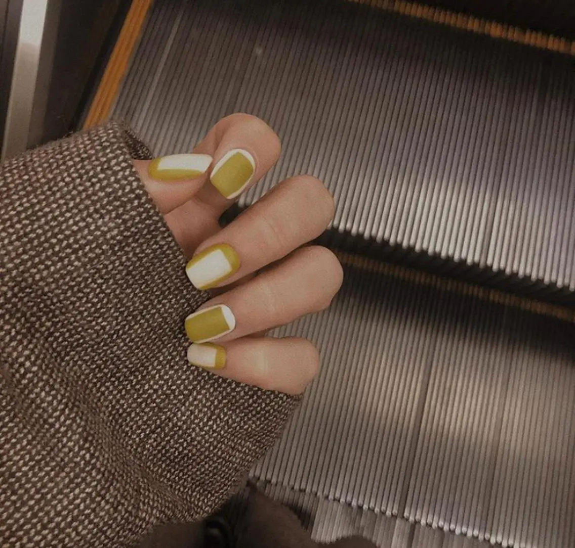 ネイル ハンドネイル ハンドケア Charme. NOBUKOのネイルデザイン