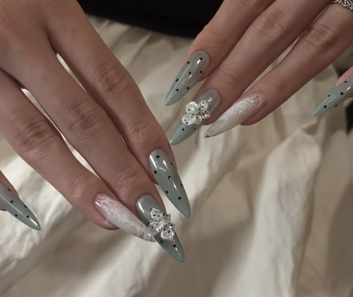 ネイル ハンドネイル 🎀 UU_nailのネイルデザイン