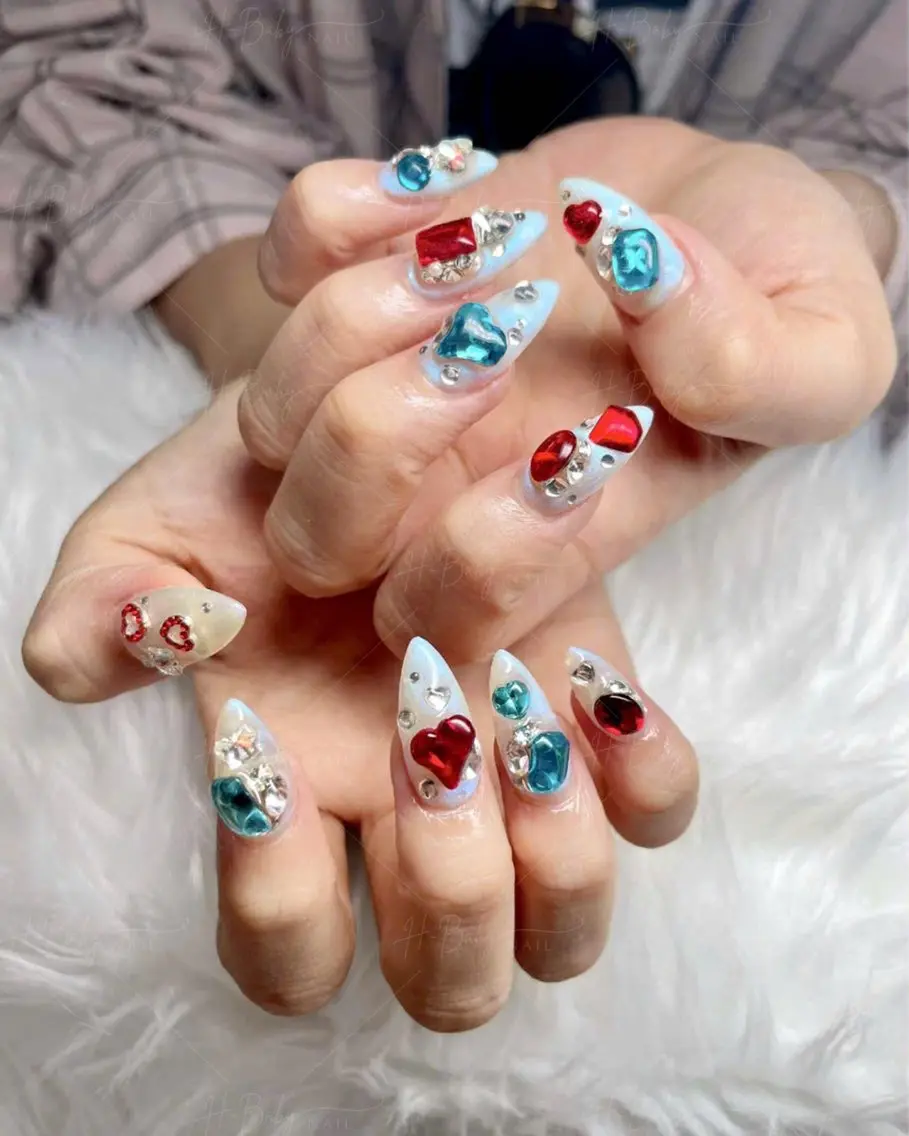 ネイル オーロラネイル フレンチネイル ジェルネイル ハロウィン 韓国ネイル ハンドネイル H.baby Nail Salonのネイルデザイン