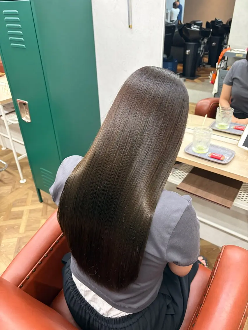 ロング カット ヘアカラー トリートメント 髪質改善×韓国風/小 顔レイヤー/早瀬櫻子のヘアスタイル