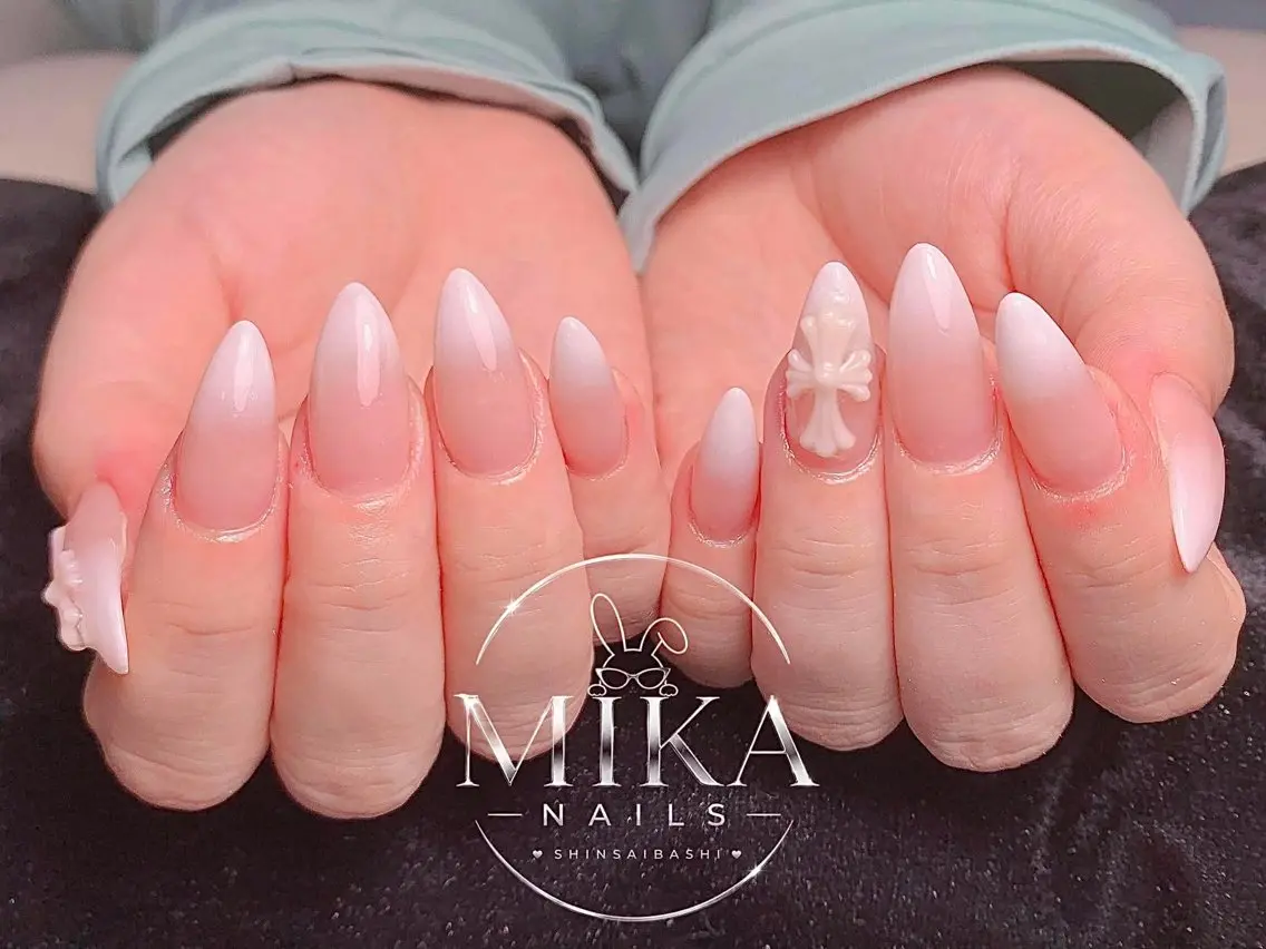 ネイル ハンドネイル Mika Nailsのネイルデザイン