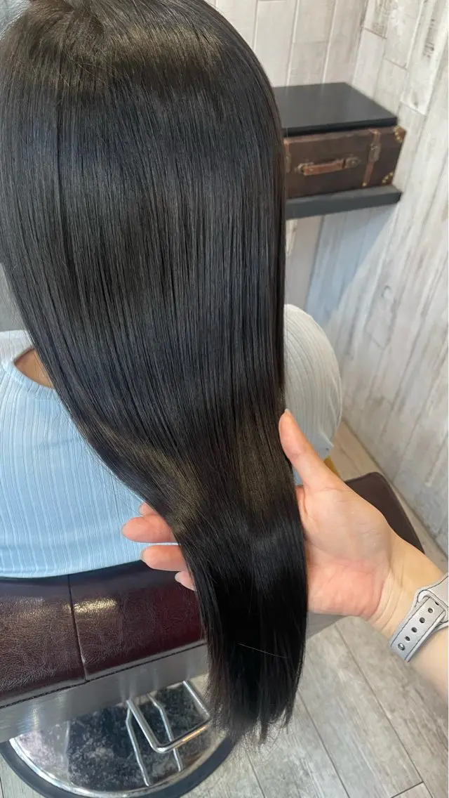 ロング パーマ い な み ま なのヘアスタイル