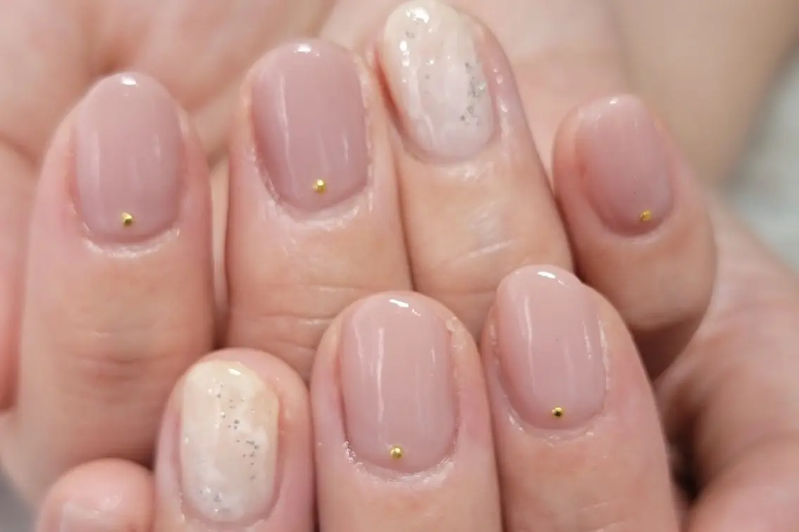 ネイル シンプルネイル ネイル&巻き爪サロン AKnailのネイルデザイン