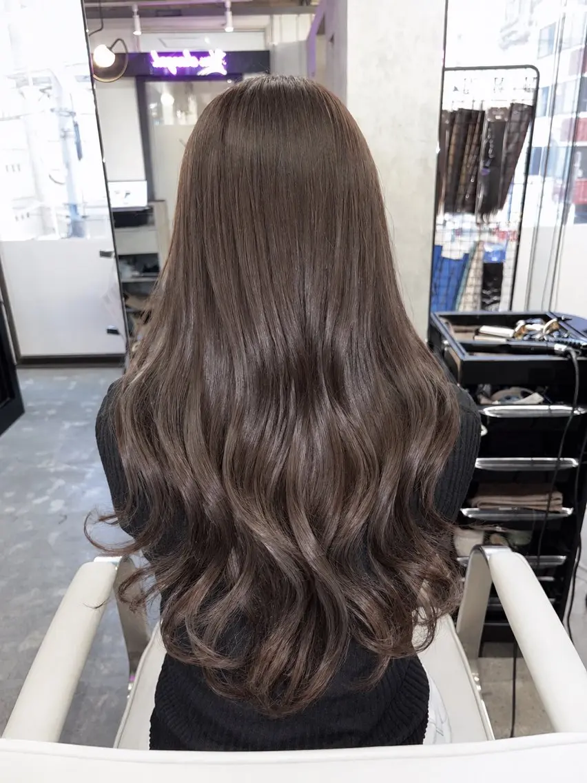 ロング ロング Rin🥀 大通り/カラーモデルのヘアスタイル