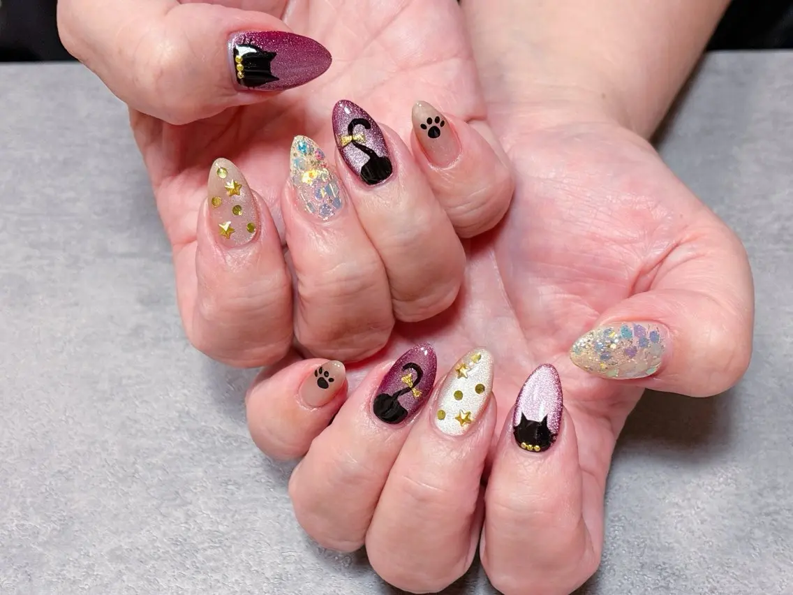 ネイル アートネイル ジェルネイル マグネットネイル パラジェル 冬ネイル 💫ゆか_ Nailartistのネイルデザイン