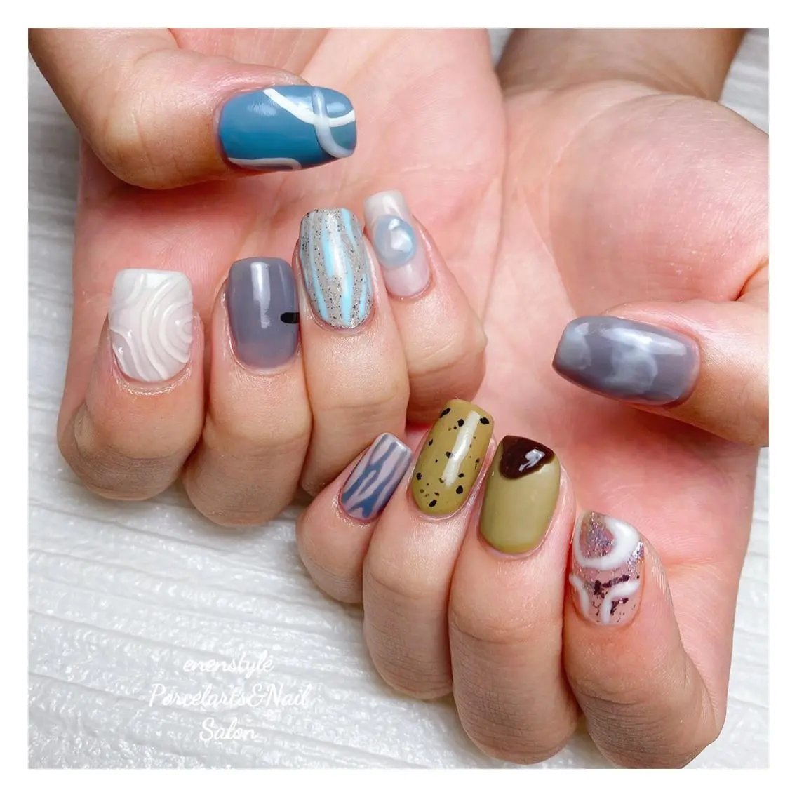 ミディアム ネイル 🐾enen style 🐾のネイルデザイン