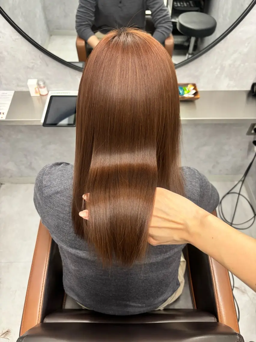 セミロング カラー カット ヘアカラー トリートメント NUMBER_ ユイナのヘアスタイル