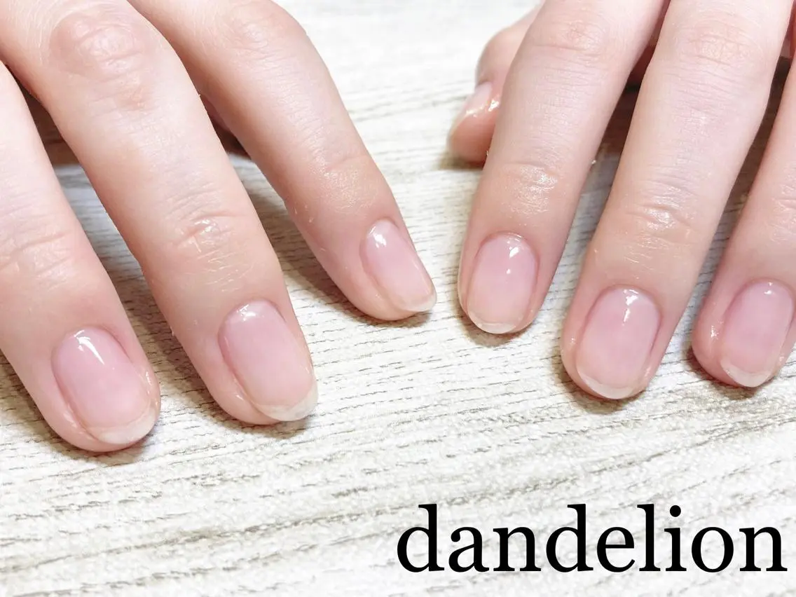 ネイル ハンドネイル ハンドケア dandelion ダンデライオンのネイルデザイン