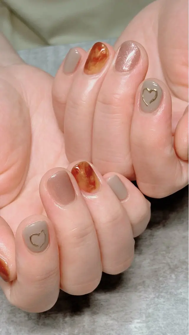 ネイル ハンドネイル ハンドケア shino🌟 痛ネイルのネイルデザイン