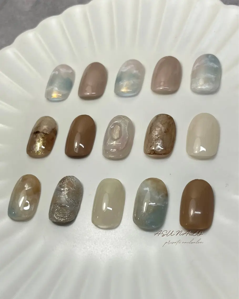 ネイル ニュアンスネイル 夏ネイル ハンドネイル ASUNALO えりかのネイルデザイン