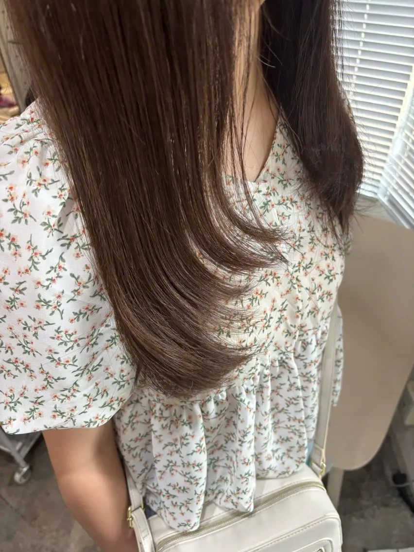 ロング レイヤーカット monifa sogaのヘアスタイル