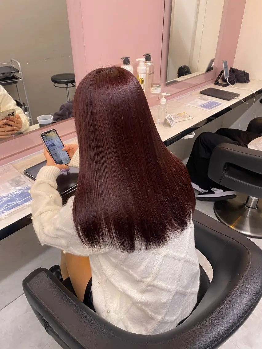 ロング カラー ヘアカラー トリートメント ヘッドスパ ヘアセット ♥️韓国風透明感 暖色misa♥️のヘアスタイル