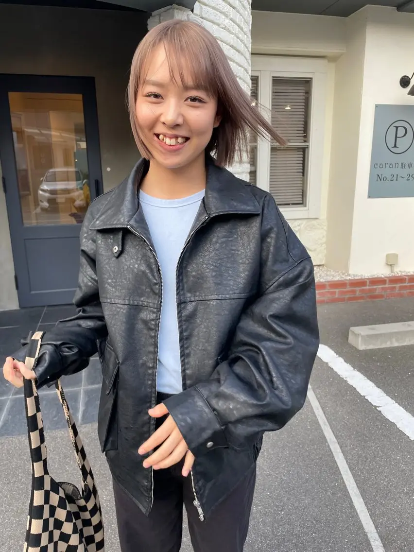 ショート 切りっぱなしボブ ボブ ショートヘア ヘアカラー トリートメント 山谷 裕紀のヘアスタイル