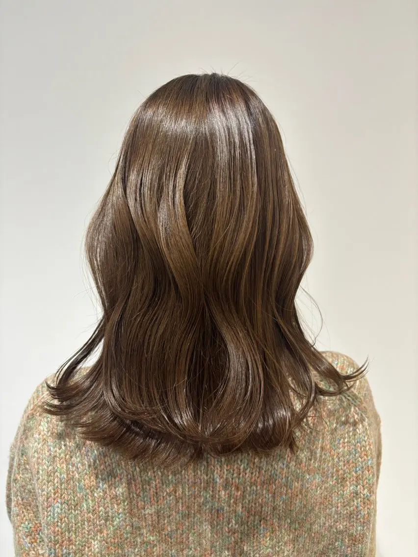セミロング カラー ベージュカラー 透明感カラー グレージュ イルミナカラー ラベンダーカラー カット ヘアカラー トリートメント レイヤーカット🎀× 韓国風🇰🇷正源のヘアスタイル