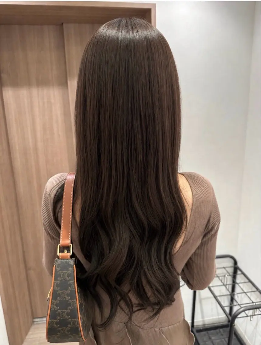 ロング カラー 透明感カラー グレージュ イルミナカラー オリーブグレージュ オリーブグレー ヘアカラー 艶髪・美髪ケア🫧 表参道/MAYU🪽のヘアスタイル
