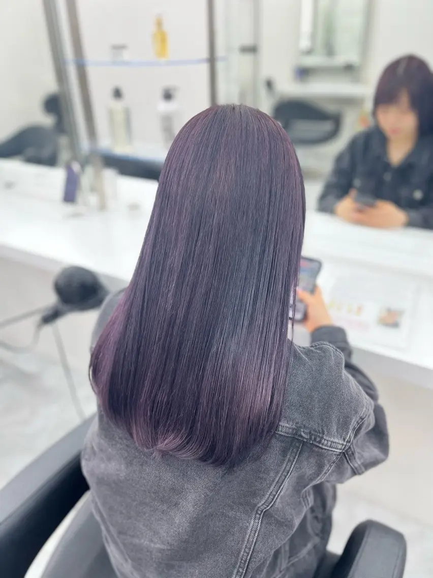 セミロング カラー Zina熊本🫧 Kurehaのヘアスタイル