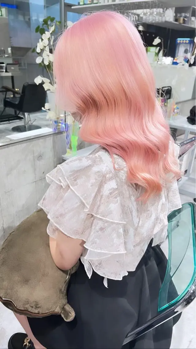 ミディアム 京都駅ハイトーン特化 /GAKUTOのヘアスタイル