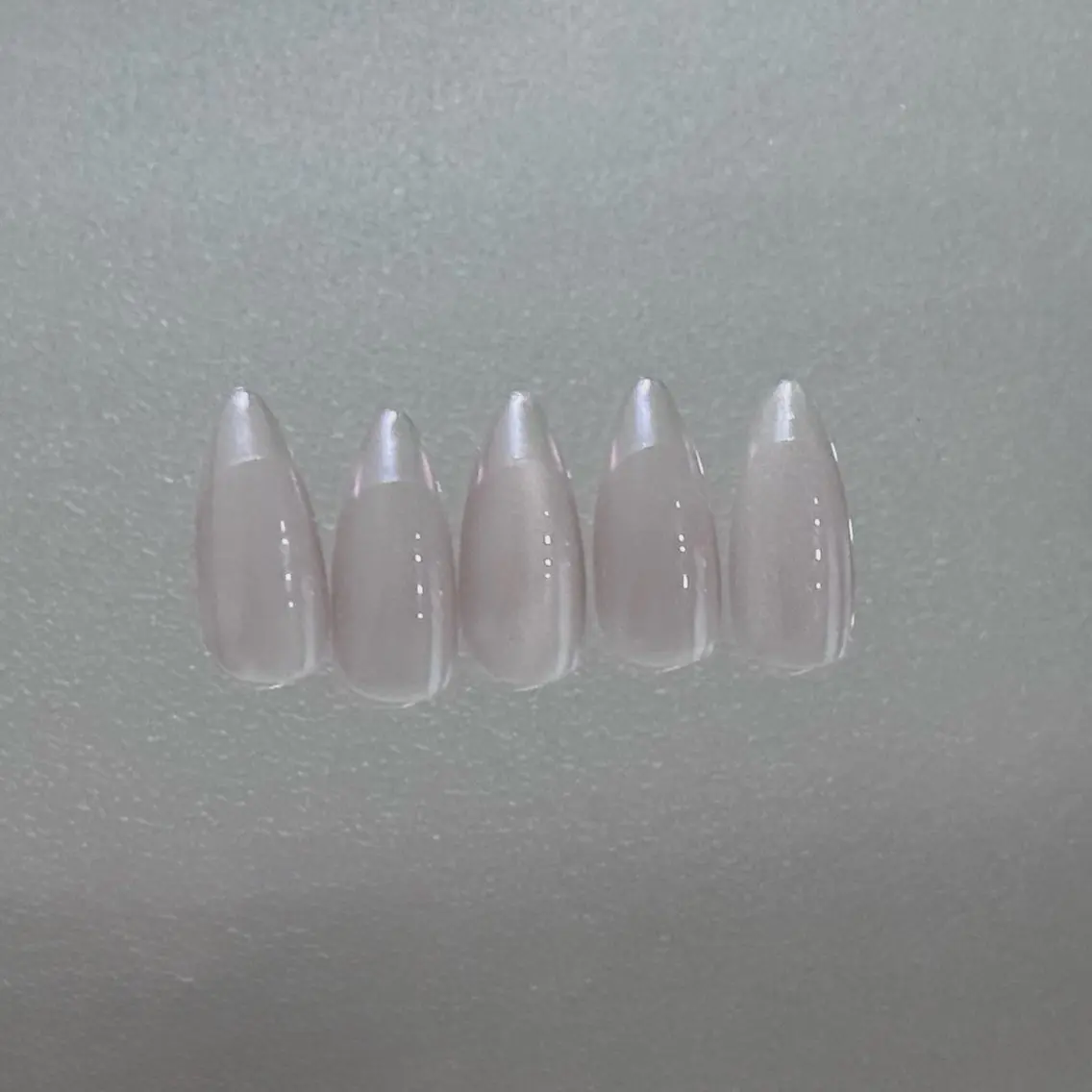 ネイル フレンチネイル マグネットネイル ハンドネイル __shiho. nailのネイルデザイン