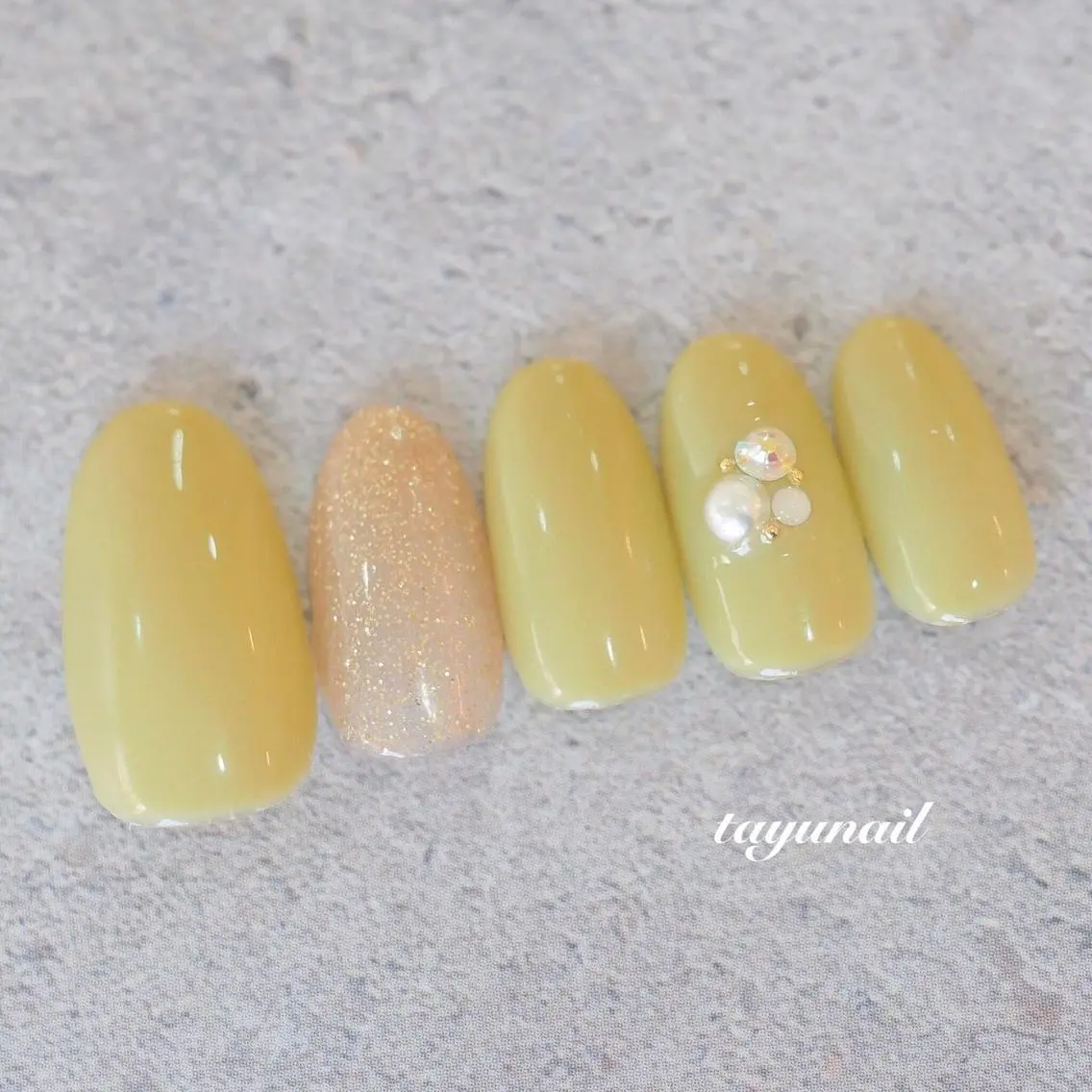 ネイル アートネイル ジェルネイル ニュアンスネイル オフィスネイル ワンカラーネイル ハンドネイル ネイルサロン 【たゆnail】のネイルデザイン