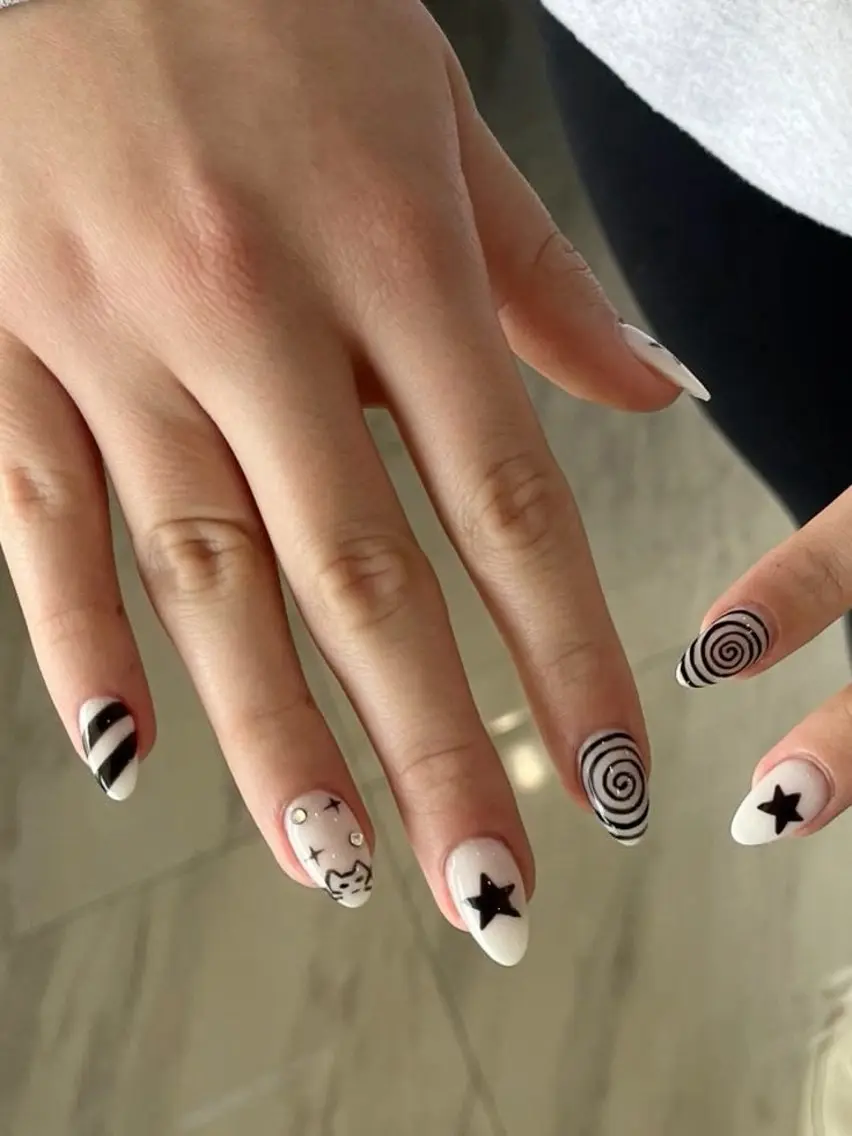 ネイル フラワーネイル フットネイル フレンチネイル ジェルネイル ガーリー ハンドネイル Jang Nailのネイルデザイン