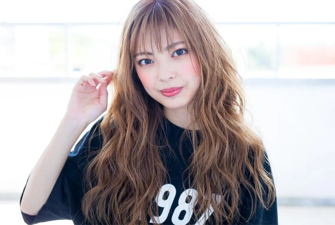 ロング カラー 小野 和摩のヘアスタイル