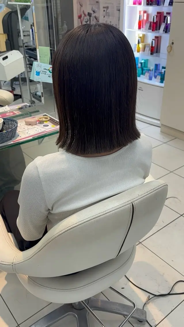 セミロング ボブ 横須賀中央人気カラー /くるみ🎀🤍のヘアスタイル