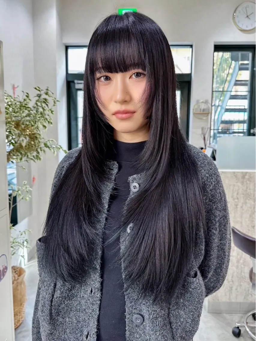 ロング レイヤーカット ロング 平 秀斗のヘアスタイル