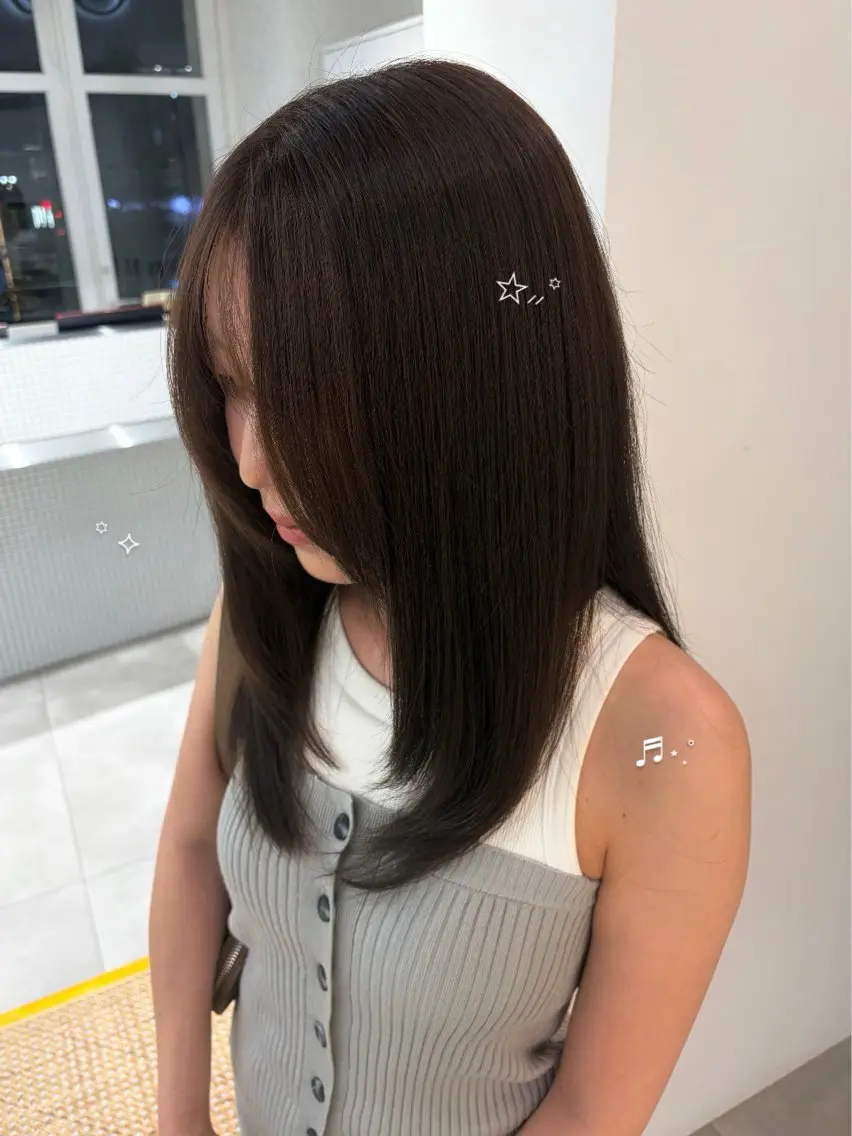 ロング 浦上 陽咲のヘアスタイル