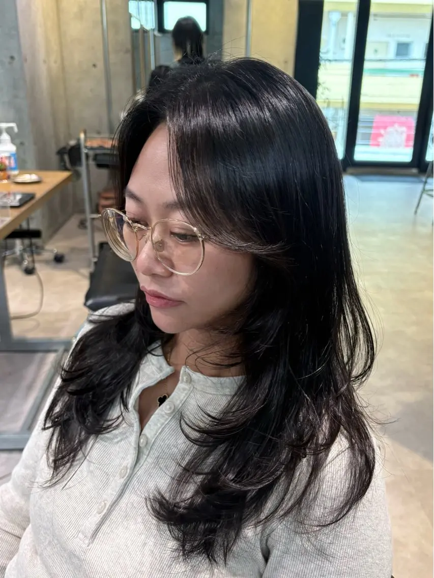 ロング カット ︎︎ HINAのヘアスタイル