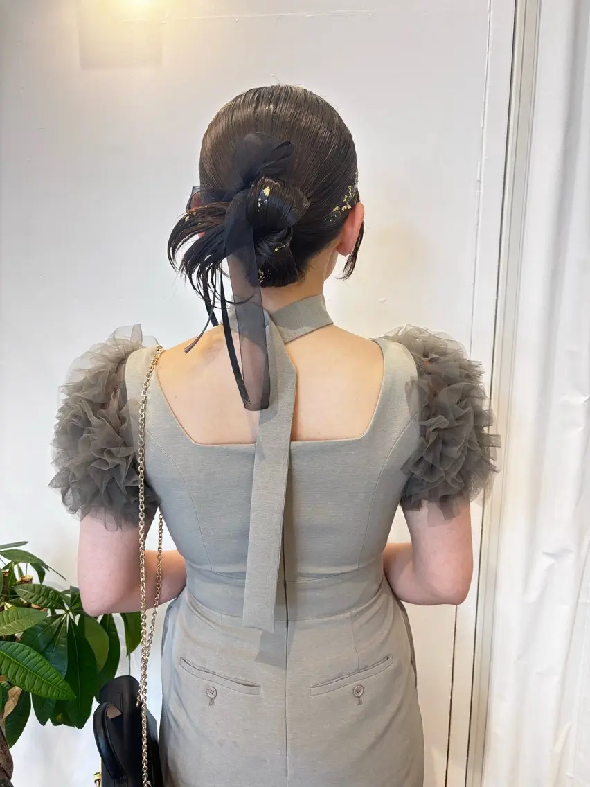 ミディアム ヘアセット 鍋嶋 涼香のヘアスタイル