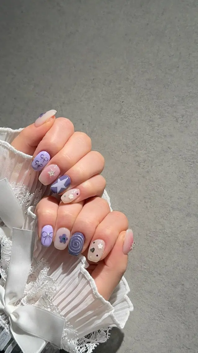 ネイル I-nailロング /ワンホン/キラキラのネイルデザイン